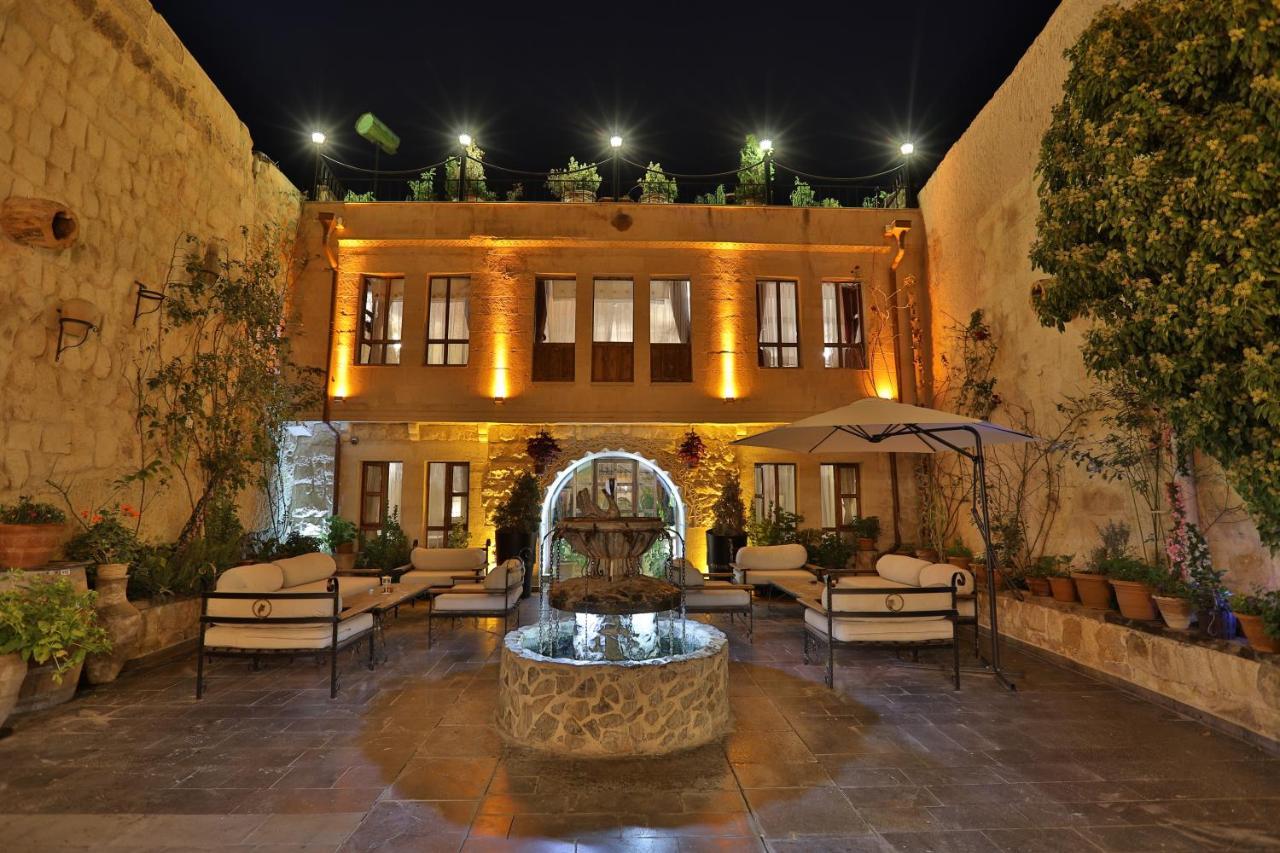 Aja Cappadocia Cave Hotel Urgup Exterior photo