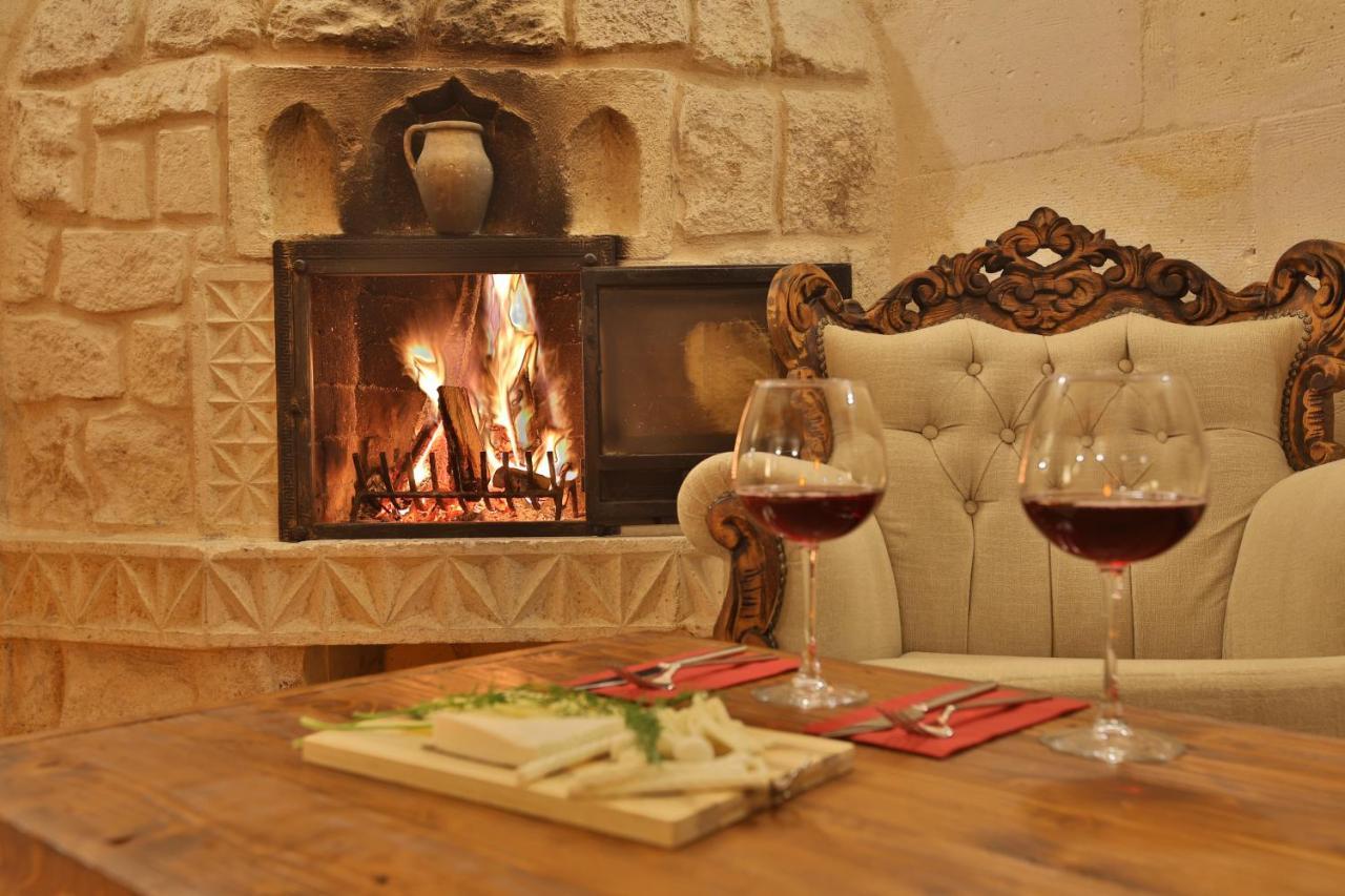Aja Cappadocia Cave Hotel Urgup Exterior photo